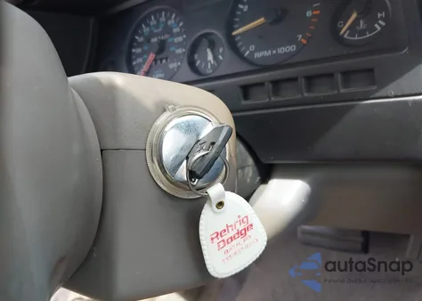 1992 Dodge Shadow from USA, damaged, VIN 3B3XP45K7NT324599